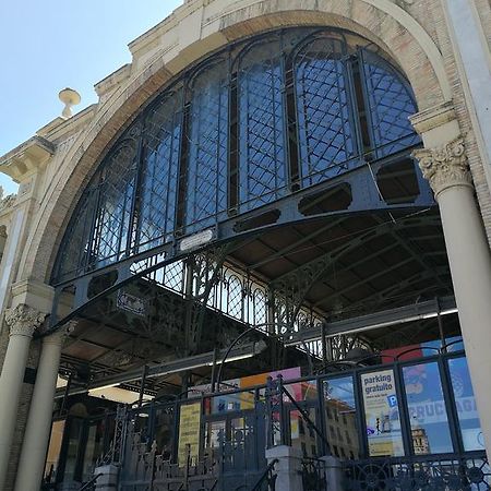 18 Torres Mercado Central Сарагоса Экстерьер фото